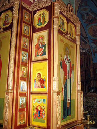 Святой исповедник архиепископ Лука Симферопольский храмовая икона в храме